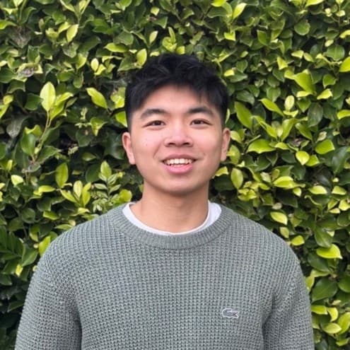 Dayrent Tjiang, Full Stack Software Engineer at Enroute